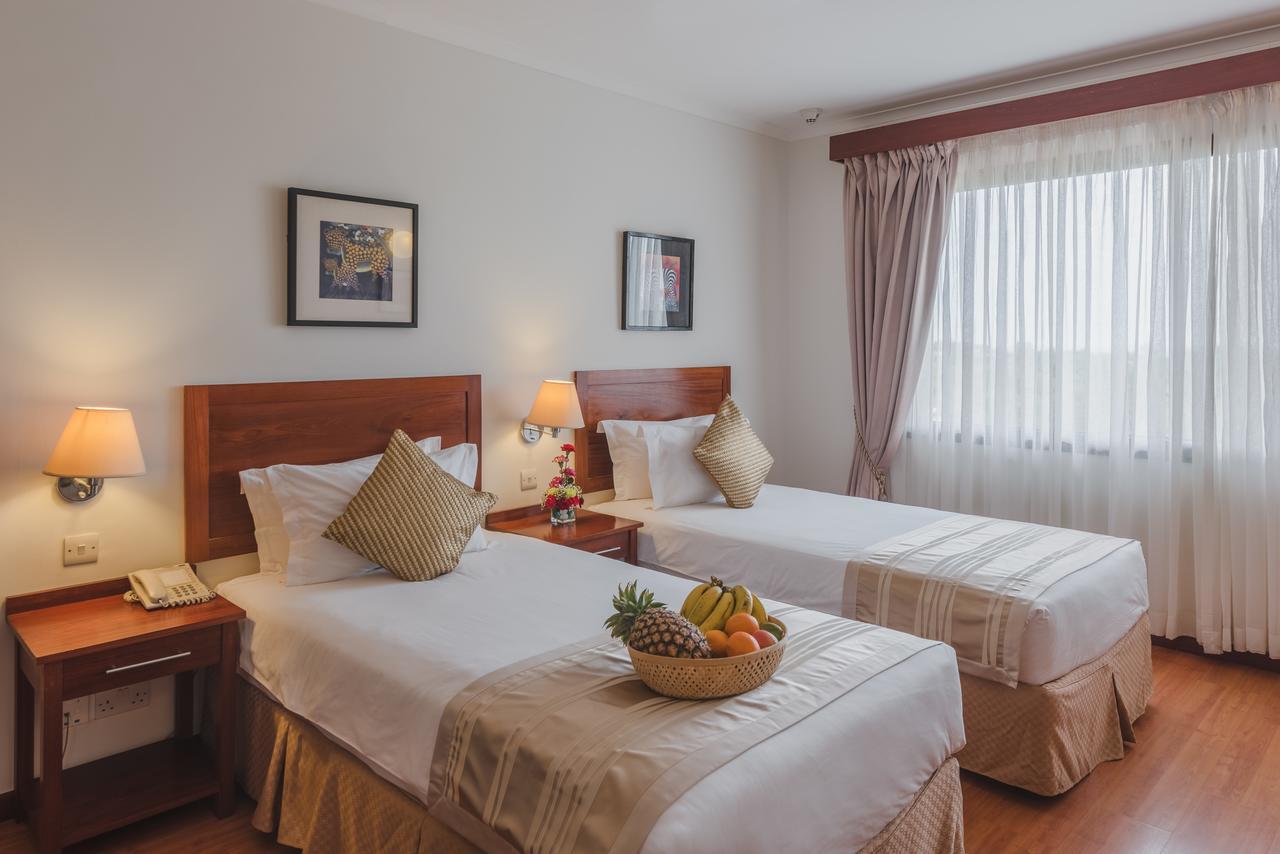 Sea Cliff Court Hotel & Luxury Apartments Дар-ес-Салам Екстер'єр фото